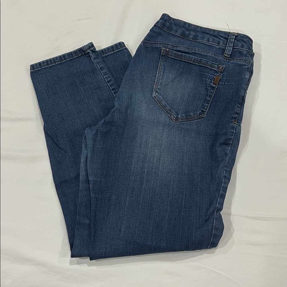 1822 Denim Classic Blue Jeans